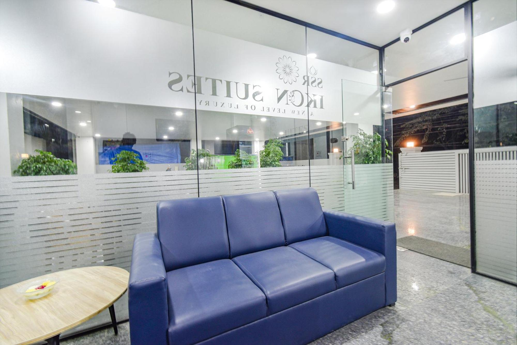 Fabhotel Ssr Ikon Suites - Nr Hyderabad Central University, Kondapur エクステリア 写真